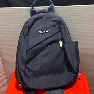 Baggallini Sling